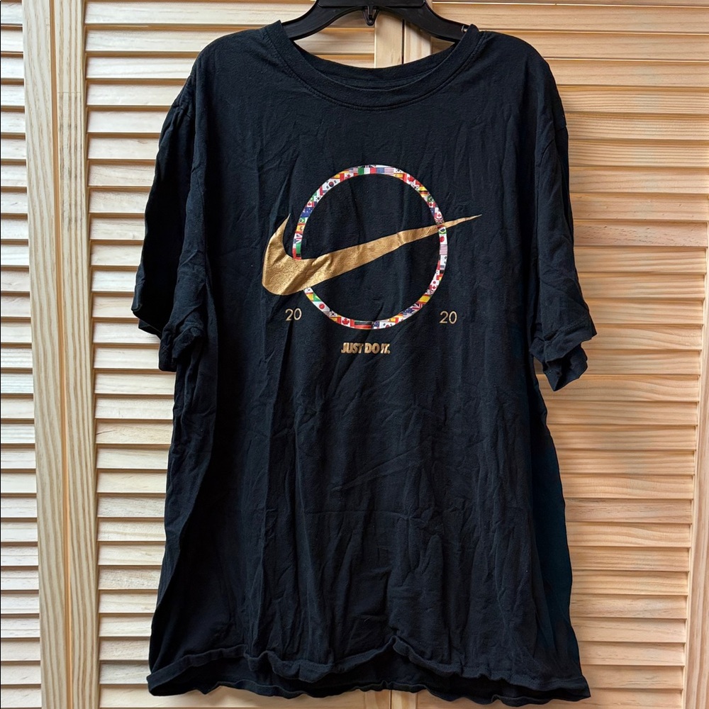 Nike Black Graphic Tee
